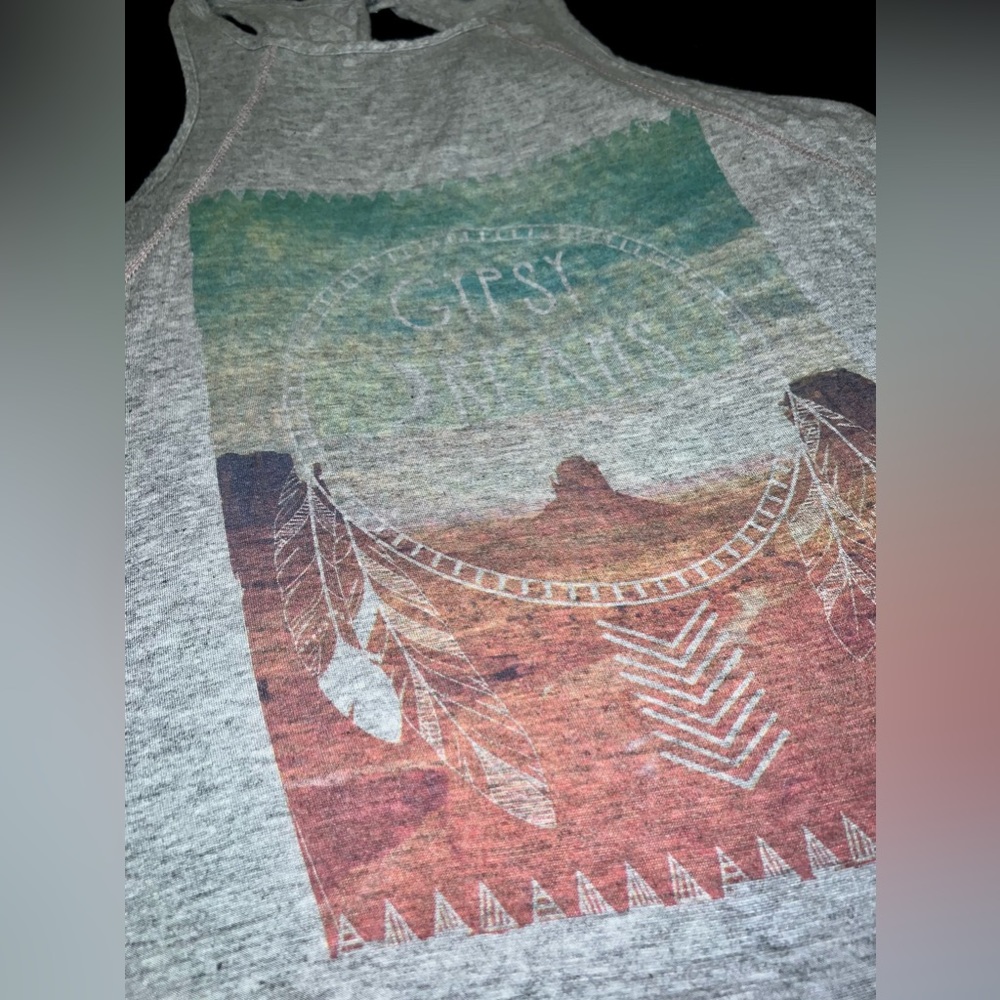 GYPSY DREAMS FRAYED TANK - Picture 10 of 15